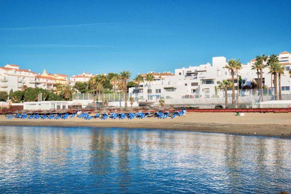 Apartament Playas Del Duque, Puerto Banus, Golf .Playa Y Compras Marbella Zewnętrze zdjęcie