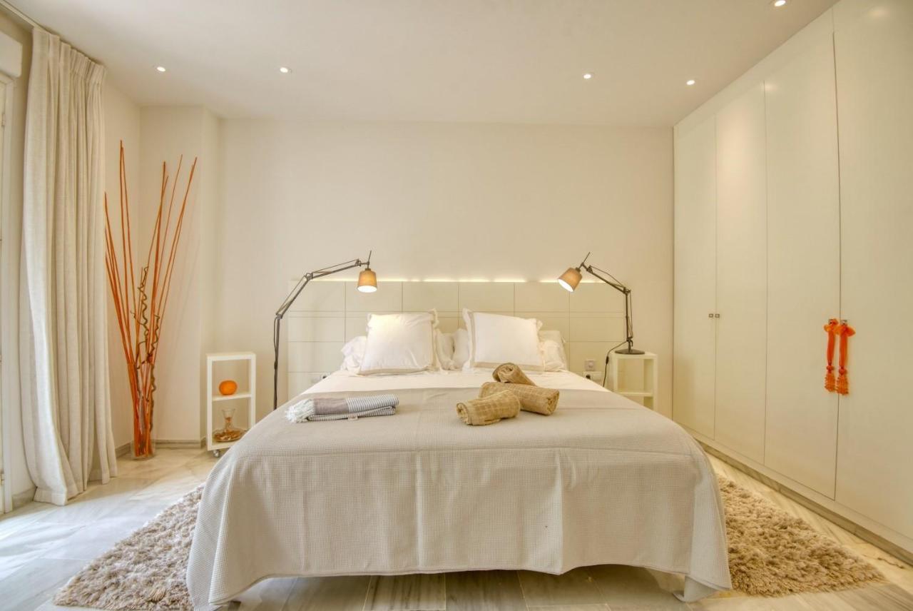 Apartament Playas Del Duque, Puerto Banus, Golf .Playa Y Compras Marbella Zewnętrze zdjęcie